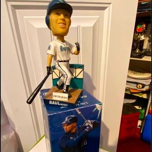 Raul Ibañez Bobblehead